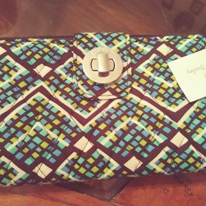 Vera Bradley Turnlock Wallet NWT